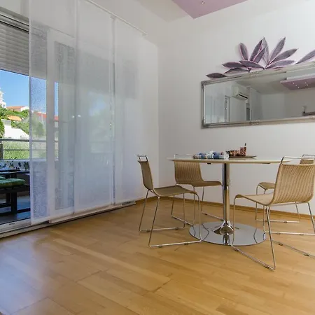 Deluxe Bagaric Apartment Trogir