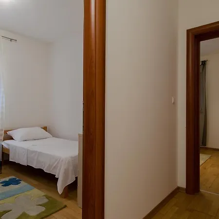 Apartment Deluxe Bagaric
